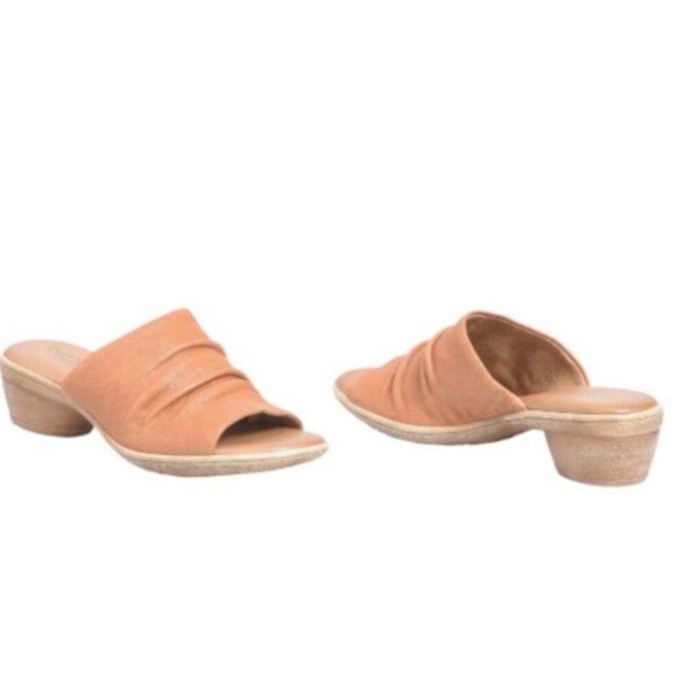 Comfortiva Norene Mule Sandals NWT & Box SZ 8